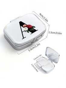 红花黑色字母图案方形药盒，2 个便携式药丸储存隔层，迷你金属储物盒，便携式珠宝和药丸盒，带有姓名标识的个性化创意礼物，适合旅行、户外活动、包袋、口袋，用于婚礼礼物、礼品和招待会装饰，独特设计的装饰性旅行收纳盒（首字母 A-Z） - 銀色 - 查看 11