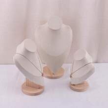 Velvet Portrait Necklace Display Pendant Organizer Jewelry Display Stand Jewelry Mannequin Bust Necklace Pendant Window Display