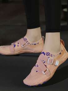 Zapatos de agua transpirables y de secado rápido para mujeres - Calcetines de agua antideslizantes y ligeros para playa, surf, natación y pesca