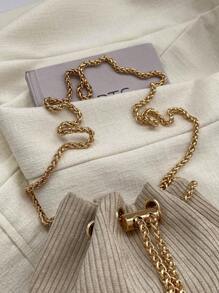 链条和仿珍珠装饰水桶斜挎包