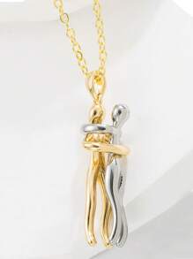1pc Fashion New Creative Couple Hug Pendant, Copper Plated 18K Gold Jewelry Combination Can Be Detachable Personalized Hug Pendant Necklace, Suitable For Daily Casual Wear, Holiday Gifts