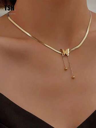 1pc Stainless Steel Blade Chain Butterfly Pendant Necklace, New Simple Niche High-End Fashion Titanium Steel Snake Bone Chain Tassel Butterfly Necklace For Women, Versatile Luxury Plated Delicate Non-Fading Necklace