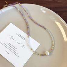 1 件手工制作的浪漫紫色串珠珍珠项链，短款颈链式项链配饰