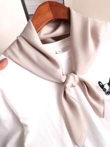 1 件新品韩式纯色 65X65cm 方形真丝围巾，桑蚕丝礼品围巾，围巾，披肩