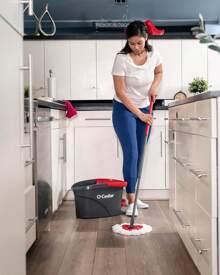 O-Cedar EasyWring Microfiber Spin Mop, Bucket Floor Cleaning System, Red, Gray, Standard - EasyWring - View 11