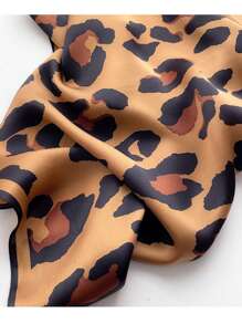 1pc New Leopard Print Mulberry Silk Small Scarf, Fashion Decor Warm Office Neck Scarf For Women - Coffee Brown - View 3