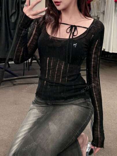 Korean Version Of Fashion Big Round Neck Slim-Fit Hole Knitwear Design Sense Off-The-Shoulder Tie Bow Long-Sleeved Sweater Ladies, Outing, Casual And Lovely