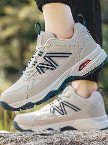 Men's Outdoor Slip-Resistant Breathable Hiking Shoes, Shock-Absorbing Sports Shoes For Trekking And Trail Running - Beige - View 2