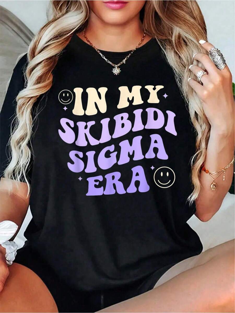 In My Skibidi Sigma Era Funny Apparel T-ShirtWomen's Casual Short Sleeve Crew Neck T-Shirt For Spring & Summer - 黑色 - 查看 1