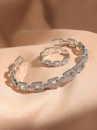 2 件时尚水钻互锁戒指和手链套装，适合女性日常装扮