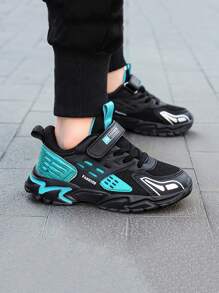 Scarpe sportive casual per ragazzi con chiusura a strappo, ammortizzanti antiscivolo traspiranti in rete, scarpe da basket confortevoli e durevoli adatte per attività all'aperto come corsa e camminata, adatte per teenager e bambini, per uso interno/esterno e per allenamento di basket e corsa
