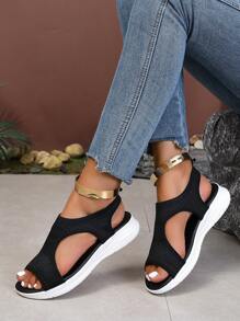 Neues Design, verschleißfeste, einfache Outdoor-Strandschuhe, Cut Out Slip-On Plateausandalen mit offener Zehenpartie für Damen, fällt klein aus, Einheitsgröße