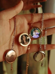 Collar con dije de medallón personalizado con tu propia foto de acero inoxidable, collar con foto, medallón con foto, marco de fotos recuerdo, estilo dorado, plateado, unisex, simple, vintage, gótico, lindo, casual personalizado, único, regalo ideal para él, regalo ideal para ella, novio, novia, papá, mamá, familia, amigos, mascotas, hijo, hija, abuelos, para aniversarios, para cumpleaños, para uso diario, para bodas, para graduación, para bailes, para fiestas, collares de foto de moda personalizados, estilo casual callejero