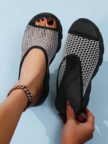 Breathable Mesh Hollow Out Casual Shoes, Lightweight Soft Summer Ladies' Sandals, Comfortable Fashion Beach Slippers For Mothers