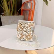 Luxury Perfume Bottle Fully Rhinestoned Folding Phone Case With Chain, Suitable Compatible With Samsung Galaxy Z Flip3 5G/Galaxy Z Flip 4 5G/Galaxy Z Flip 5 5G/Galaxy Z Flip 6 5G/Galaxy Z Flip 7 5G, Personalized For Women - Multicolor - View 4