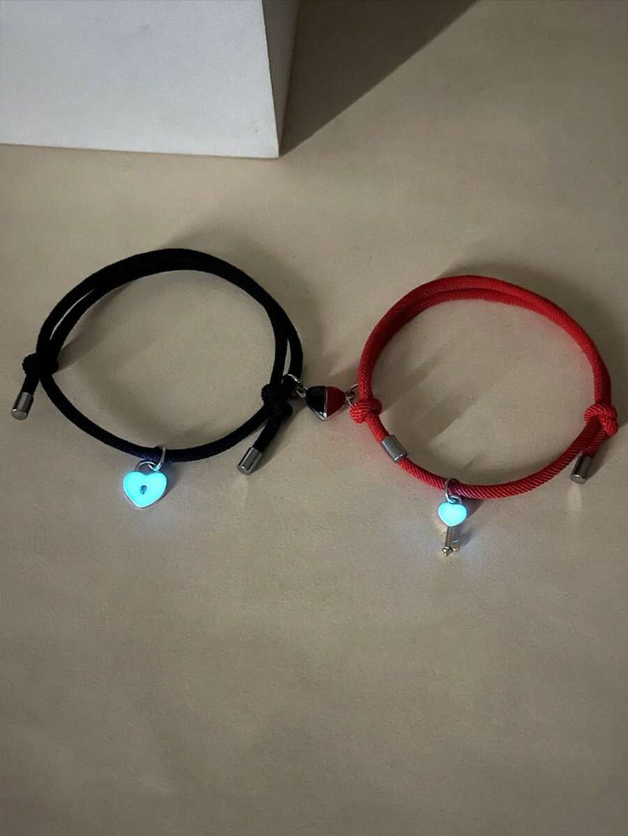 ATLVXJL 2pcs Couple Luminous Magnetic Heart Lock & Key Charm Bracelet Set, Fashion Jewelry Gift For Valentine's Day And Everyday Casual Wear,Mom,Mother,Mother's Day,Gift