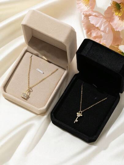 2pcs Couple/Sisters Matching Electroplated Stainless Steel Chain With Copper Zirconia Lock & Key Pendant Necklace Set, Elegant Jewelry Gift For Valentine's Day Or Daily Wear (No Box Included),Mom,Mother,Mother's Day,Gift