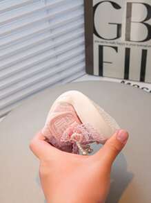 1 双女童蕾丝蝴蝶结珍珠装饰平底运动鞋，透气软底，适合 2-8 岁，所有季节 - 粉色 - 查看 8