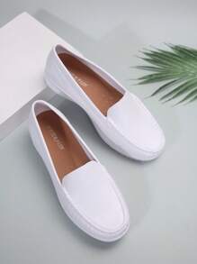 1 Pair Women's Classic Comfortable Loafers - Simple Minimalist Design - Solid Black Color Accent - Round Toe Slip-On Style - Flat Low Heel - Casual Business Dress Shoes - Suitable For Daily Commute And Business Occasions - 2025 Spring New Arrival - Black Classic Colorway - Premium PU Leather Material - Fashionable Flat Slip-On Shoes - White - View 4