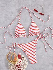 Nuevo conjunto de bikini de triángulo a rayas con decoración de colgante metálico, traje de baño para fiesta y playa con tirantes finos y espalda descubierta para mujeres de vacaciones en color rojo - Rojo - Ver 9