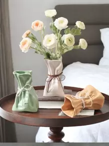 Jarrón decorativo inspirado en telas hecho a mano con lazo - Decoración del hogar minimalista moderna en forma de bolsa con tonos pastel para escritorio/estantería/sala de estar - Pieza versátil de exhibición para interiores con estilo bohemio y decoración de eventos - Recipiente de acento listo para regalar