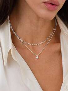 2件套 时尚亮铜色镂空A-Z字母吊坠不锈钢串珠多层项链，个性叠戴项链，女士休闲服饰