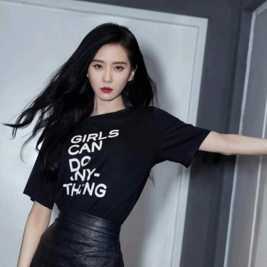 2024 Summer Round Neck Letter Printed Short-Sved T-Shirt Black And White New Tops For Women