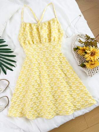 纹理提花细肩带 V 领 A 字形露背性感迷你连衣裙，适合约会、度假、女士