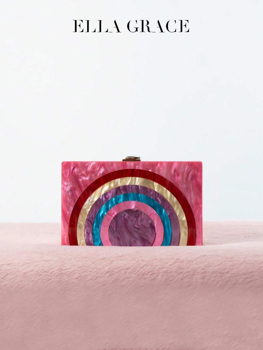 ELLA GRACE 方形包 - 粉色外观，彩虹环图案。配金色链条，时尚感与艺术感融为一体。适合派对、鸡尾酒会、婚礼、舞会、正式派对、年终舞会、年终派对。送礼的绝佳选择。
