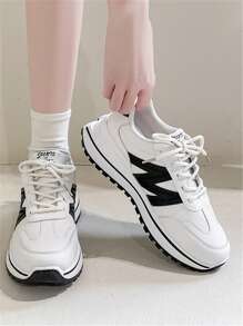 1 Pair Teens Sport Shoes, Lightweight Breathable Comfortable Versatile Casual Sneakers For All Season - Black - View 5