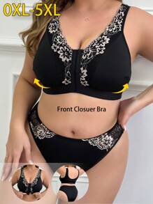 Plus Size Women Lace Patch Wireless Comfortable Lingerie Set - Black - View 4