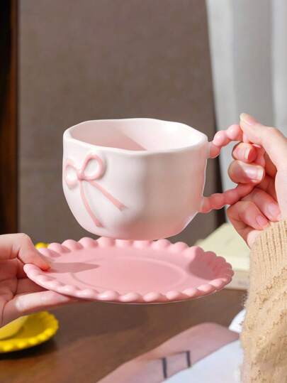 1pc 350ml Ceramic Coffee Cup & Saucer Set, French Embossed INS High-End Porcelain Mug, English Minimalist Afternoon Tea Cup & Saucer, Arabic Coffee Cup, Italian Espresso/Latte Cup, Suitable For Office, Breakfast Milk Cup, Daily Tea Gathering, Ideal For Friend Birthday, Holiday Souvenir Back To School