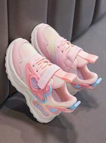 Zapatillas deportivas para niñas con malla transpirable y decoración de corazón, calzado nuevo para estudiantes primavera y otoño 2025, con suela blanda, livianas, cómodas y transpirables, zapatillas gruesas para niños, apropiadas para uso diario, escuela, deportes y todo el año - Rosa - Ver 4