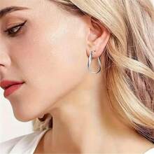 1 Pair Elegant Mobius Loop Earrings - Non-Allergic For Women, Casual Decorative Perfect Gift