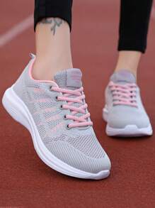 1 双女式休闲平底跑步鞋，系带运动风格，网眼透气低帮户外运动鞋，2025 年春/秋