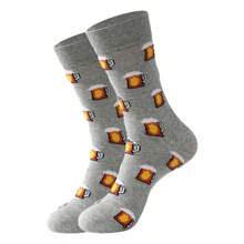 1 par de calcetines de media pantorrilla para mujeres con diseño creativo de lata de cerveza gris, suaves y transpirables, diseño simple y elegante, adecuados para el hogar, salidas, fiestas, regalos para familiares y amigos, calcetines unisex para todas las estaciones