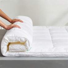 1pc Washable Mattress Protector Cover, Solid Color Suitable For Students, Apartments, Hotels, Dorms, College, Everyday Home Use