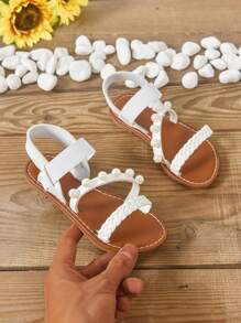 Najnowsze modne, urocze rzymskie sandały na zewnątrz, w stylu szkolnym, płaskie dla dzieci