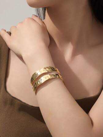 1 st. modern retro minimalistisk exklusiv europeisk och amerikansk stil i legering, konvex och konkav, justerbar, guldfärgad armband i rostfritt stål, mångsidiga, avslappnade guldsmycken, lämpliga för vardagsbruk