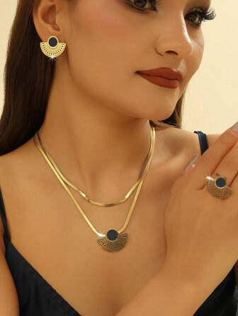 3pcs Set Gold-Plated Hollow Fan-Shaped Stainless Steel Necklace Chain, Ring, Earrings Jewelry Set