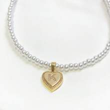 Mặt dây chuyền trang trí hình trái tim và ngọc trai giả Cubic Zirconia 26 chữ sang trọng, thích hợp cho tiệc tùng và đeo hàng ngày - Vàng - Xem 34