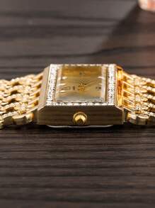 优雅时尚休闲水钻个性化方形表盘镂空表带石英表