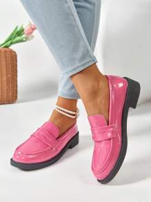 Women's British Style Patent Leather Slip-On Flats, Soft Sole, Fashion Versatile Street Style Loafers, Low Heel, Thick Sole, Campus Style