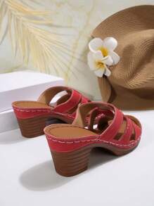 跨境大码36-43夏季新款时尚粗跟黑色拖鞋凉鞋，露趾日常穿白色凉鞋，时尚安哥拉红色PU鞋面女士厚底凉鞋 - 安哥拉紅 - 查看 7