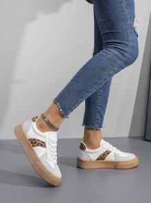 女士新款时尚豹纹厚底运动鞋休闲滑板鞋，平底真皮女鞋，现代时尚百搭轻便舒适滑板鞋 - 黃豹紋 - 查看 6