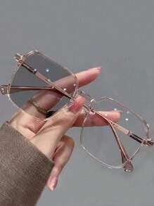 1PC Men's And Women's Square Large Size PC Frame Metal Feet Casual Color-Changing Fashion Eyeglasses Light Plano Lenses, Suitable For Driving, Indoor And Outdoor Wear