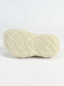 New Summer Fashion Women Cute Perforated Sandals With Cartoon Pendant, Round Toe Thick Bottom Breathable Slippers, Suitable For Outdoor Vacation Beach Wear, Khaki - Khaki - View 9