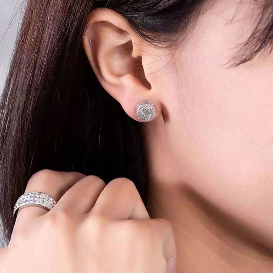 A Pair Of Female Austrian Round Crystal Earrings, Zirconia Hip-Hop Wedding Earrings, Women's Earrings
