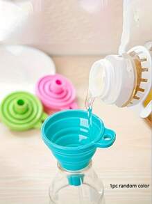 1 个可折叠漏斗 - 灵活且节省空间的设计，适用于厨房和餐厅 - 随机颜色，厨房必备工具，用于油、酒、液体倾倒的填充和倾倒漏斗，防溅，易于存放，适合厨房整理