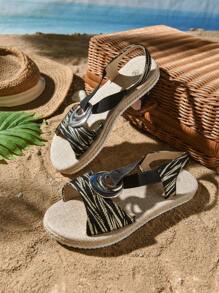 Women's Stylish Metal Buckle Thick Sole Sandals, High-End Fashionable & Versatile, Summer